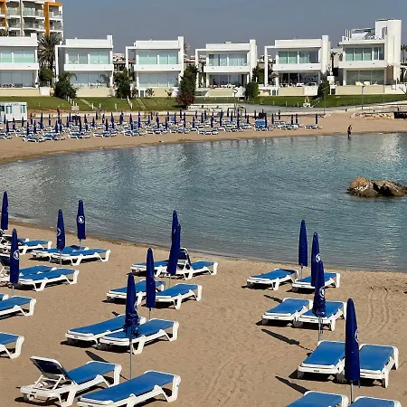 Oceanblue Daire *